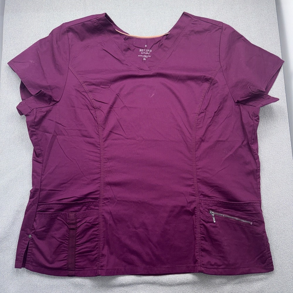 Beyond Scrubs Women's  V-Neck Top Maroon Size 3XL RN 102904